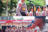 Komandan Pasukan (Dan Pas) I Brimob Polri Brigjen Pol Firly R Samosir, di dampingi Komandan Satuan (Dansat) Brimob Polda Jambi Kombes Pol Nadi Chaidir, di Mako Sat Brimob Polda Jambi. Dok: Istimewa