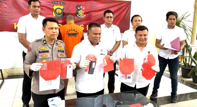 Dok: Istimewa