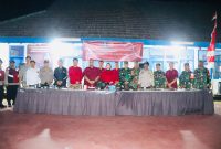 Penggeledahan blok hunian bekerja sama dengan TNI, Polri serta BNN Kota Jambi yang dipimpin langsung Kepala Divisi Pemasyarakatan Kanwil Kemenkumham Jambi Lily dan Kalapas Kelas IIA Yunus Maraden Simanungsong. Dok: Istimewa