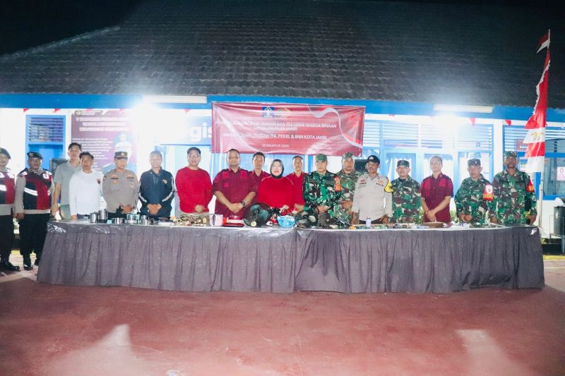 Penggeledahan blok hunian bekerja sama dengan TNI, Polri serta BNN Kota Jambi yang dipimpin langsung Kepala Divisi Pemasyarakatan Kanwil Kemenkumham Jambi Lily dan Kalapas Kelas IIA Yunus Maraden Simanungsong. Dok: Istimewa