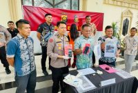 Dok: Istimewa