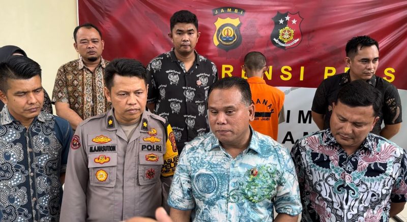 Dok: Istimewa