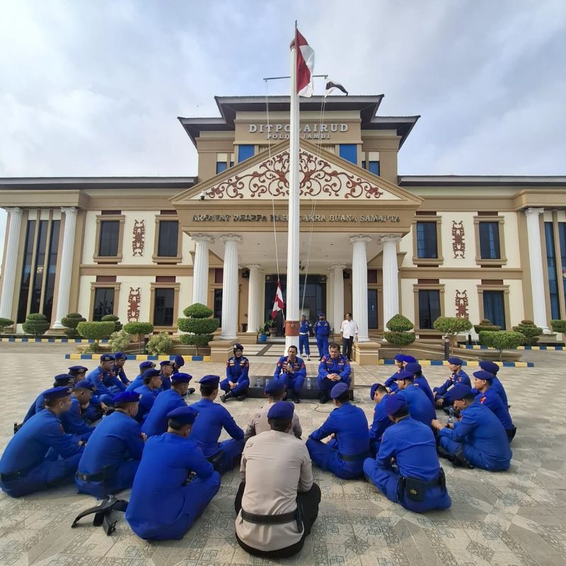 Dok: Istimewa