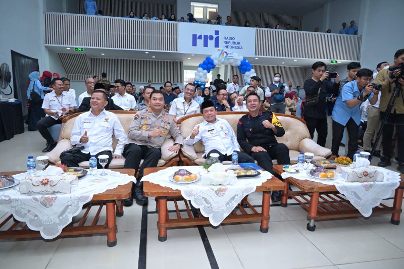 Dok: Istimewa