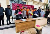 Dok: Istimewa