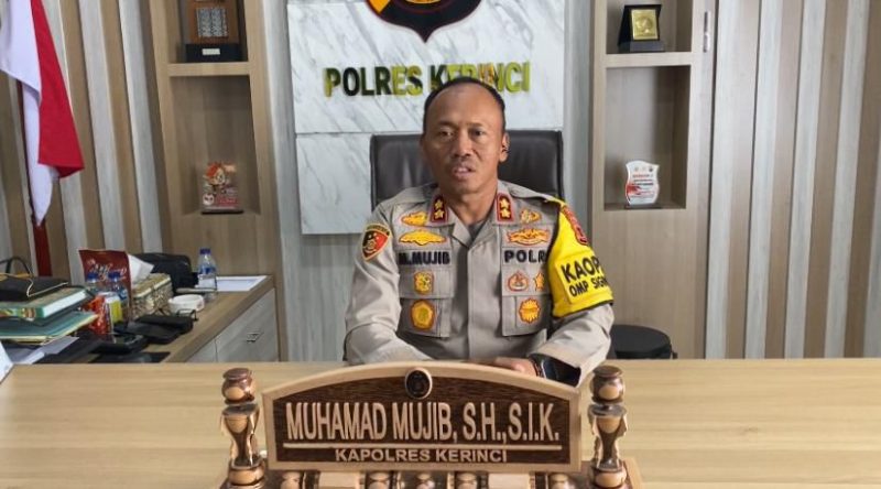 Dok: Istimewa