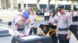 Dok: Istimewa
