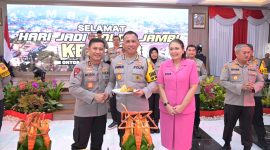Dok: Istimewa