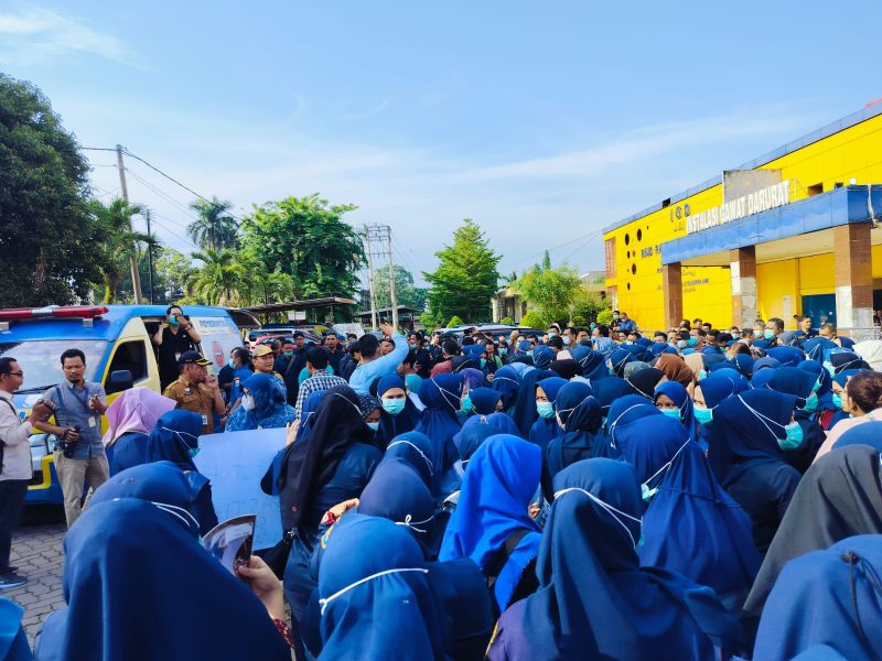 Dok: Istimewa