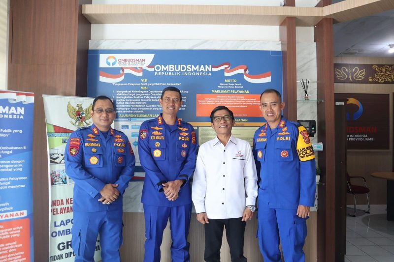 Dok: Istimewa