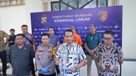 Dok: Istimewa
