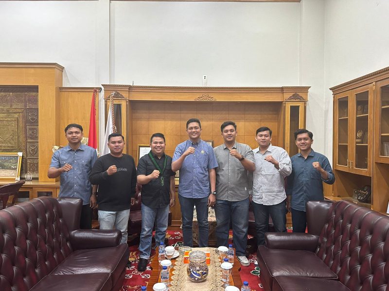 Dok: Istimewa