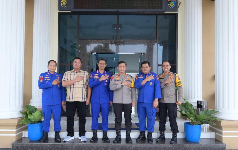 Dok: Istimewa