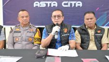 Dok: Istimewa