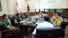 Dok: Istimewa