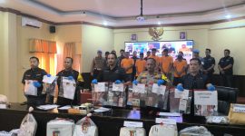 Dok: Istimewa 
