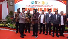 Dok: Istimewa