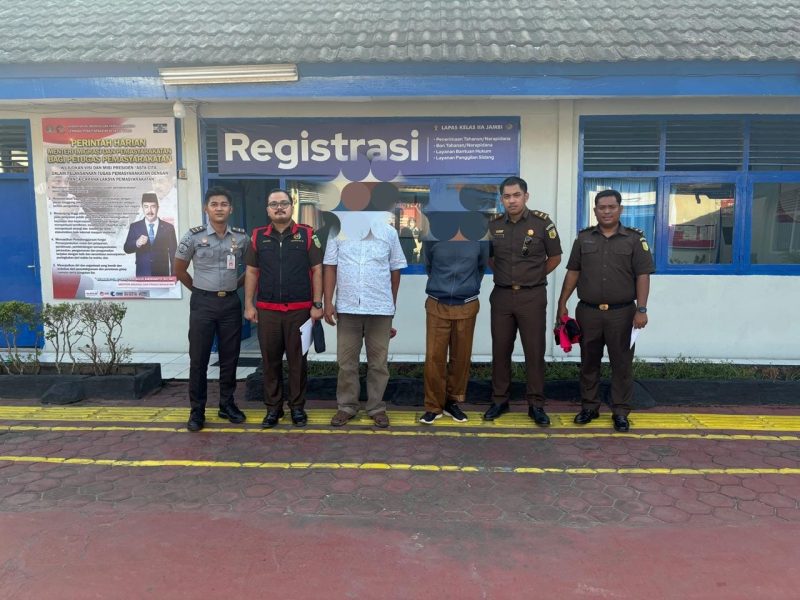 Dok: Istimewa