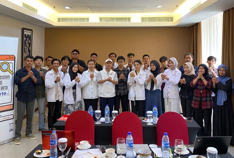 Dok: Istimewa