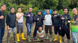 Dok: Istimewa 