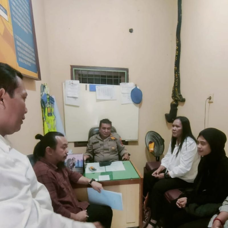 Dok: Istimewa