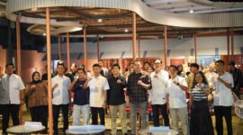 Dok. Foto bersama politisi muda & akademis serta peserta dialog interaktif